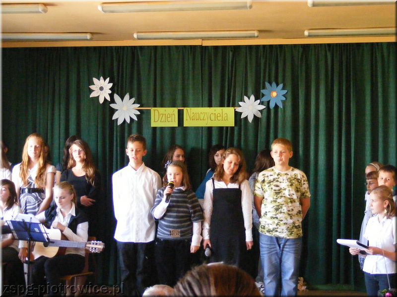 dn2010_11.jpg