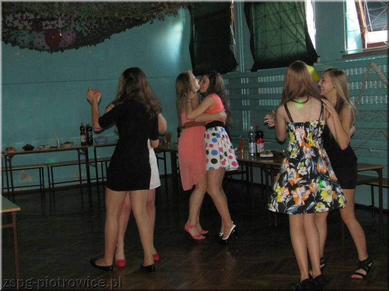 komers2012_06.jpg