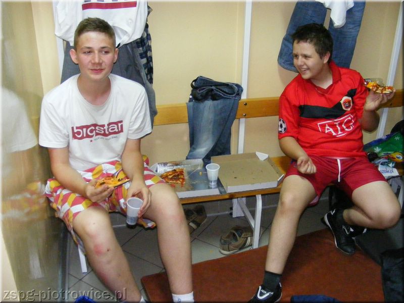 noc_rocznika99_02.jpg